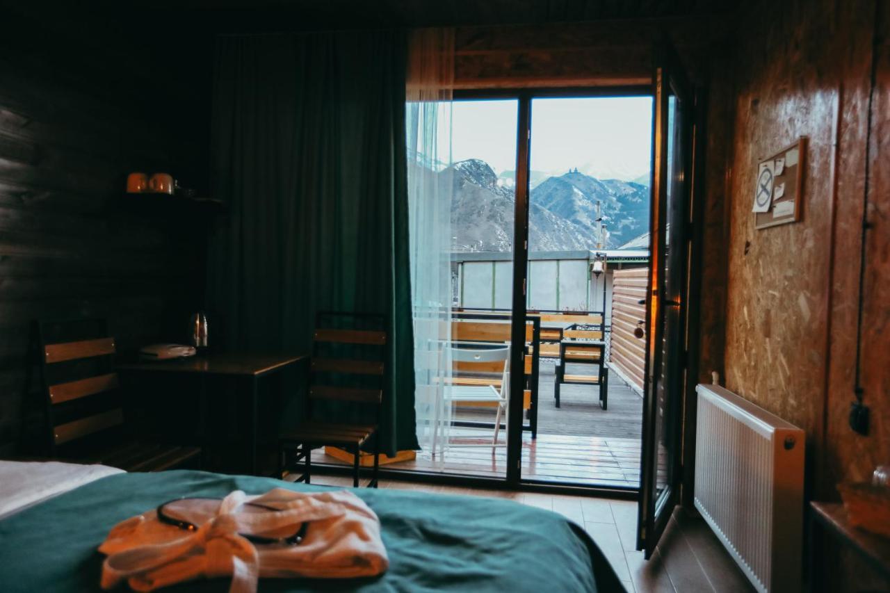 Wooden Hotel Kazbegi Esterno foto