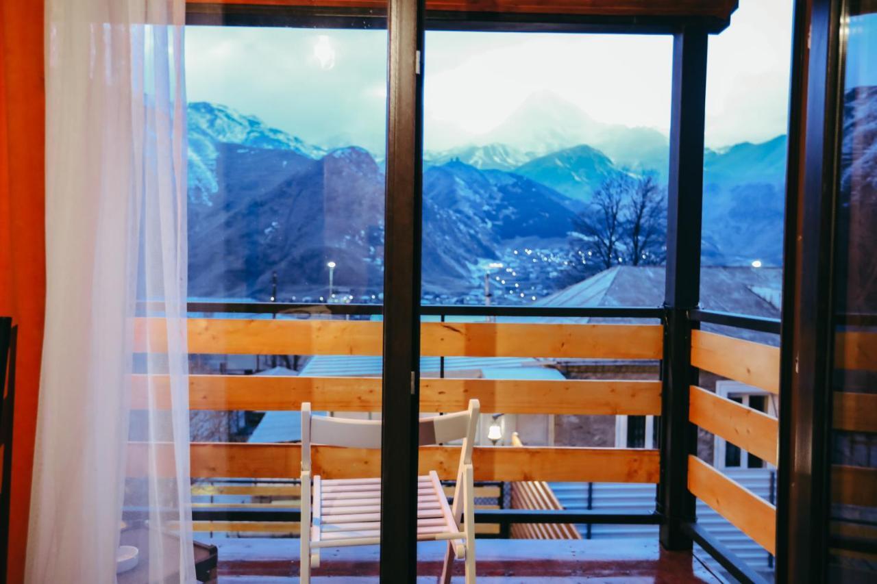 Wooden Hotel Kazbegi Esterno foto