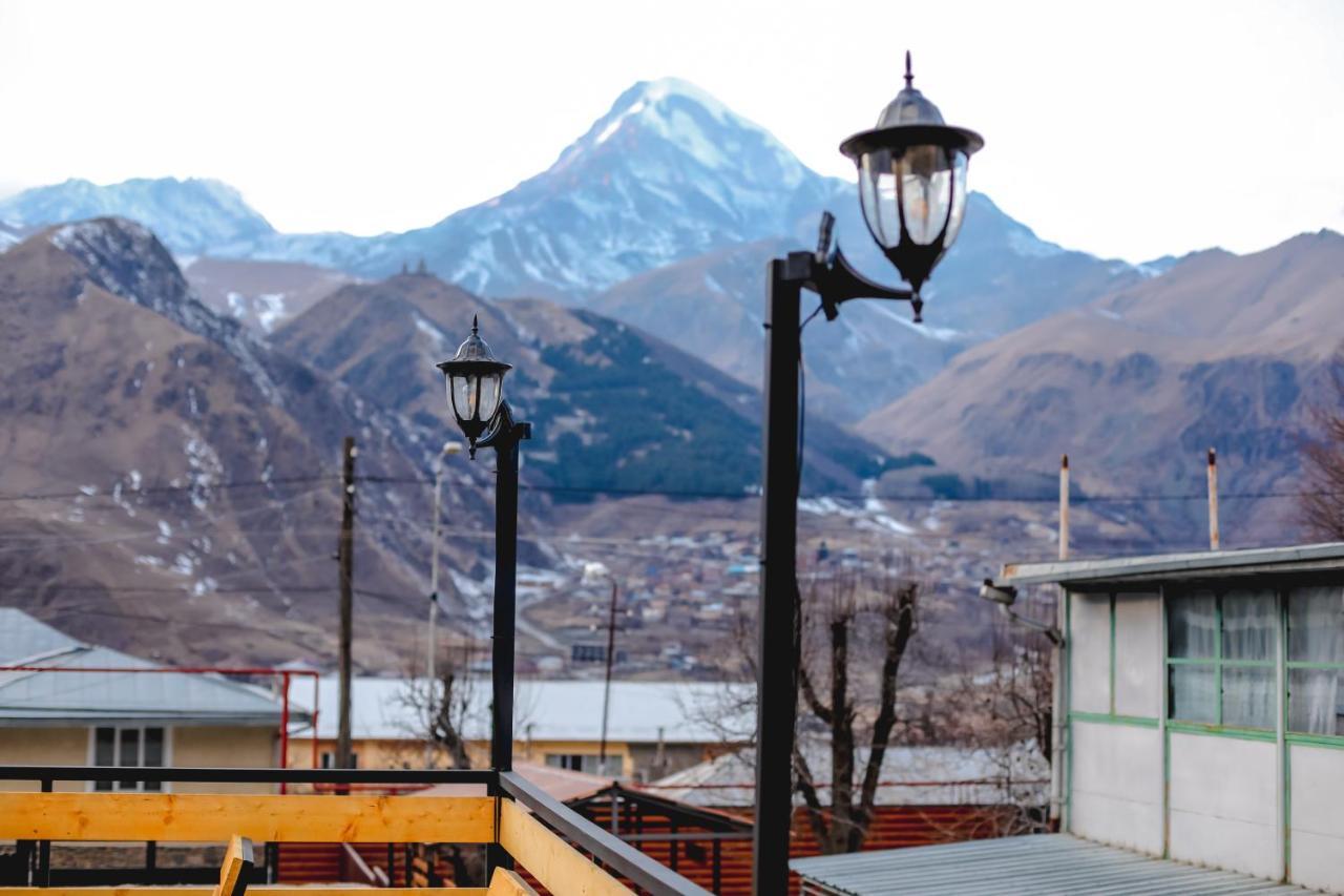Wooden Hotel Kazbegi Esterno foto